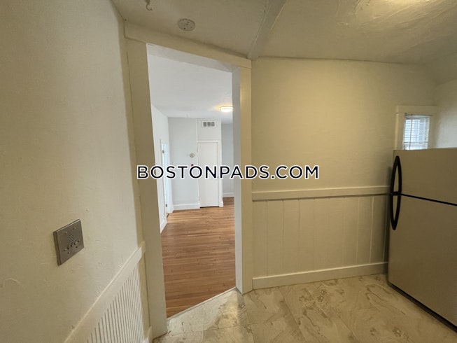 Boston - $2,025 /mo