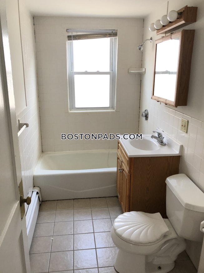 Somerville - $3,000 /mo