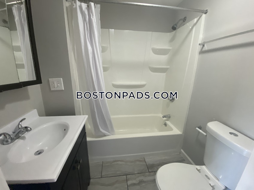 Boston - $2,795 /month