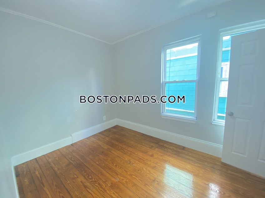 Boston - $2,795 /month