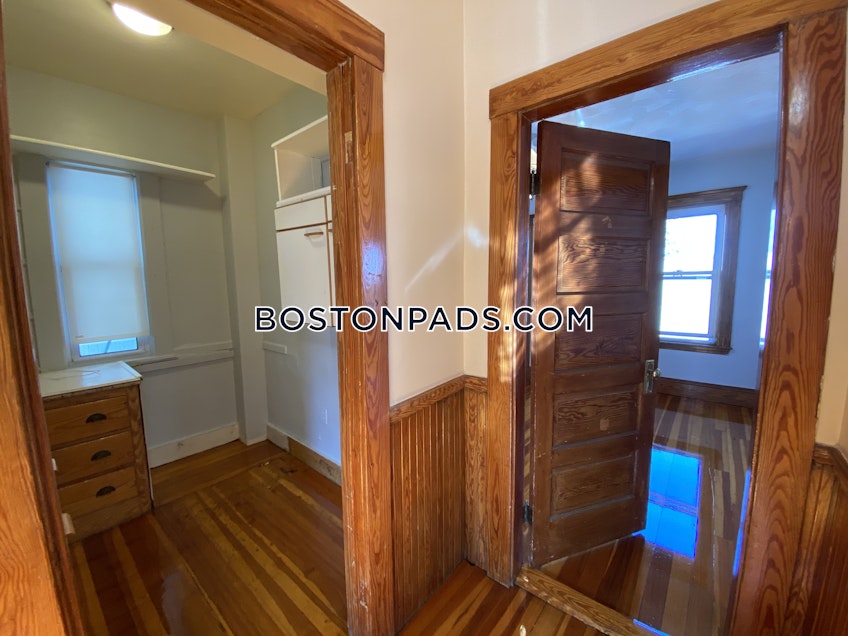 Somerville - $2,800 /month