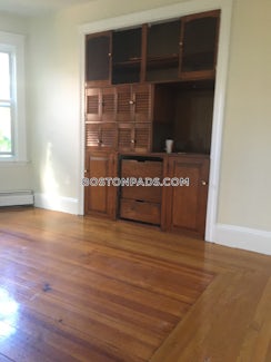 Brookline, $3,900/mo