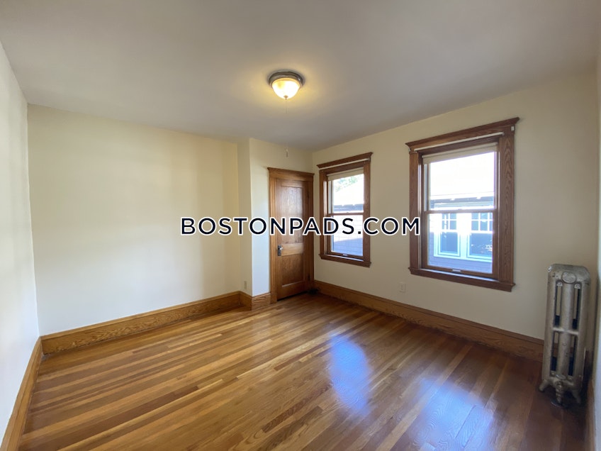 Somerville - $2,875 /month