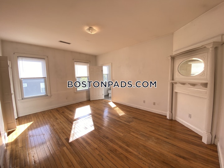 Champney St. Boston picture 14