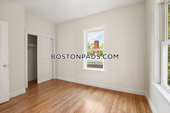 Boston - $5,550 /mo