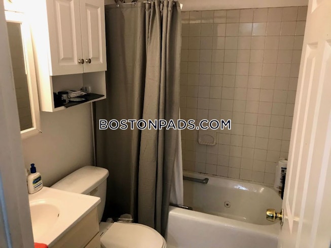 Boston - $2,550 /mo