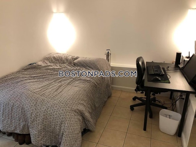 Boston - $2,550 /mo