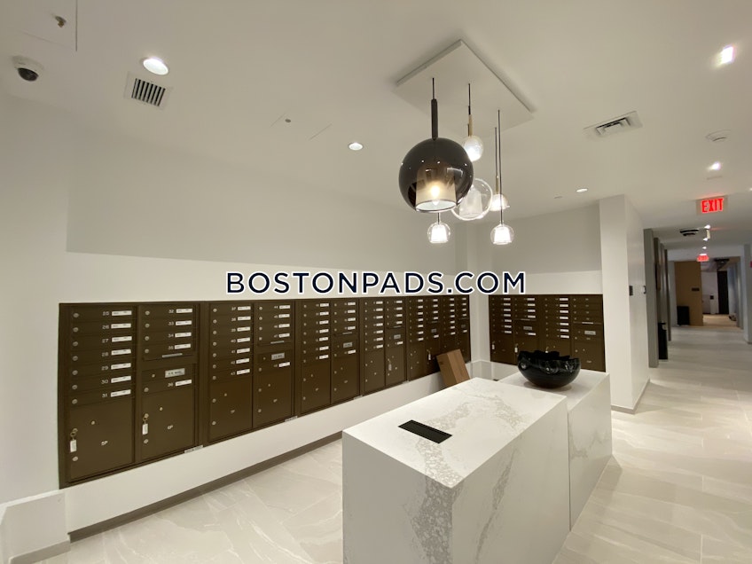 Boston - $5,155 /month