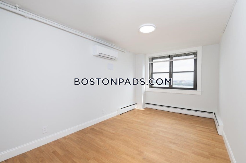 Boston - $3,495 /month