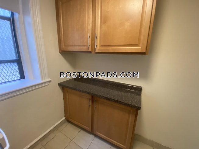 Allston - $2,000 /mo