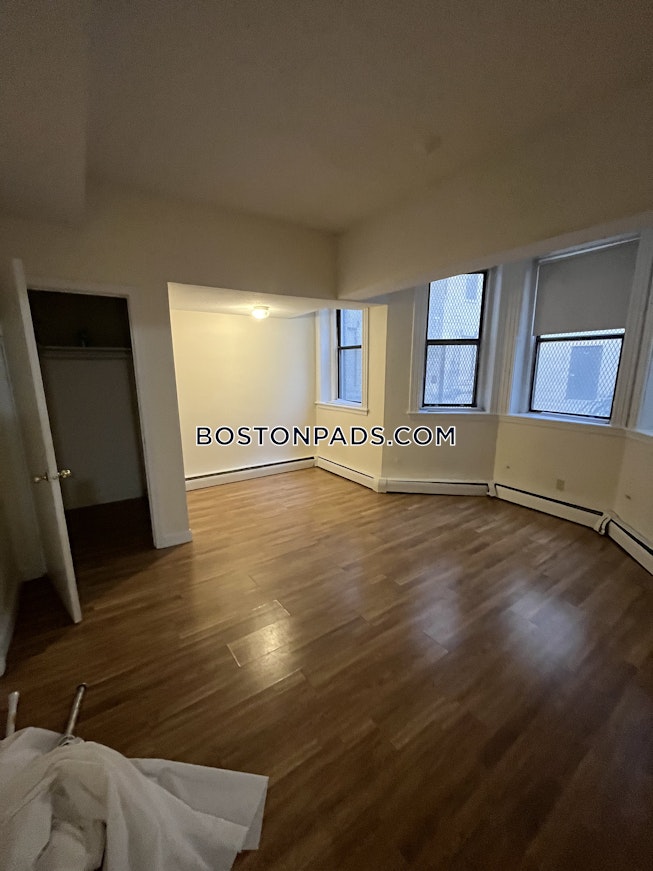 Allston - $2,000 /mo