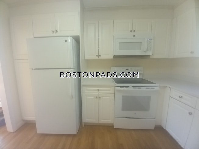 Brookline - $3,600 /mo