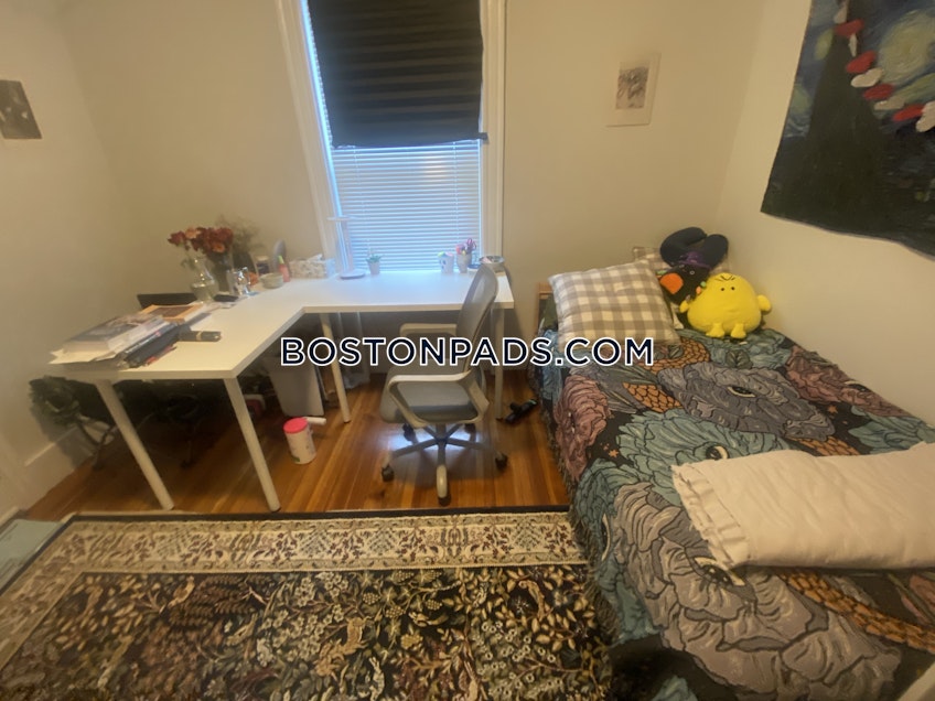 Somerville - $4,100 /month