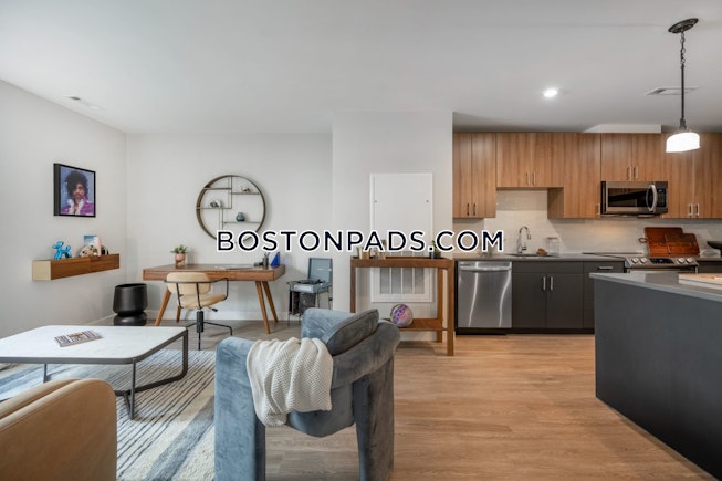 Somerville - $4,050 /mo