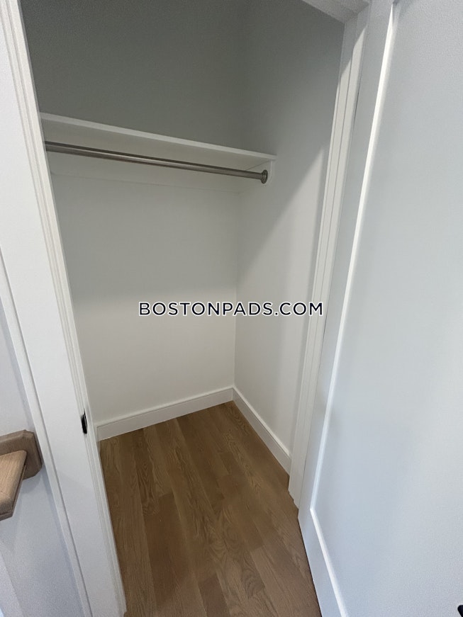 Boston - $5,000 /mo