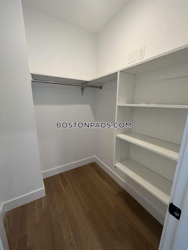 Boston - $5,000 /mo