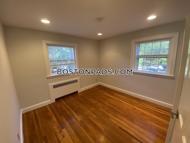 Waban - $3,000 /mo