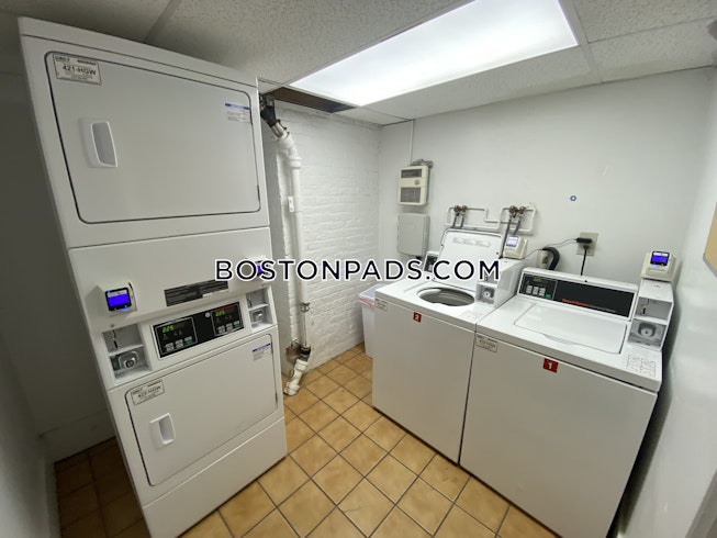 Boston - $3,350 /mo