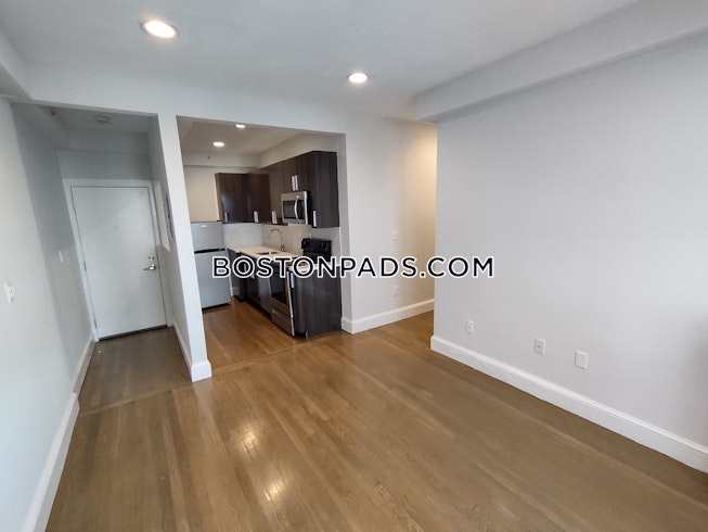 Boston - $3,350 /mo