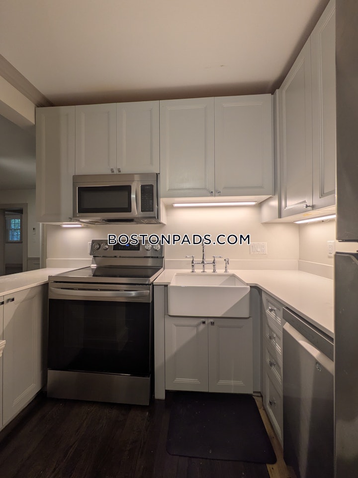 cambridge-apartment-for-rent-3-bedrooms-2-baths-harvard-square-4125-8005706 