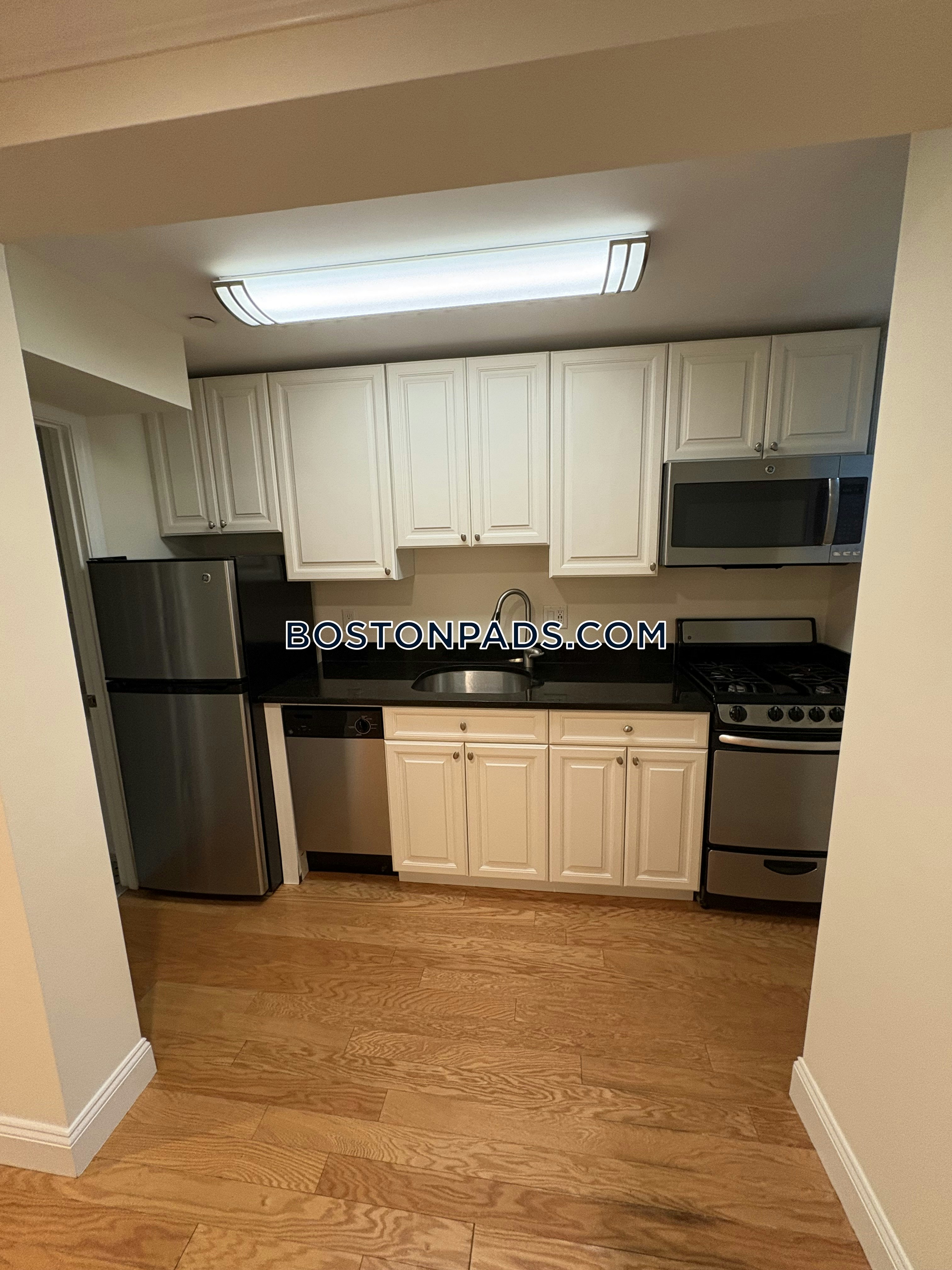 Cambridge - $2,595