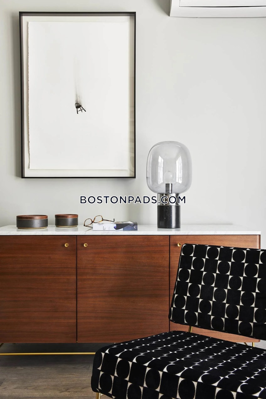 Boston - $2,999+ /month