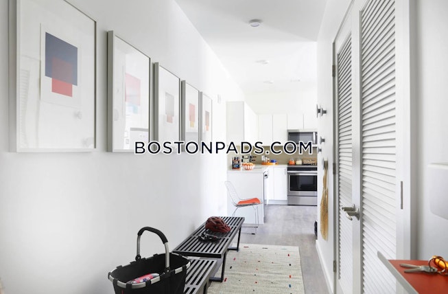 Boston - $2,550+ /mo