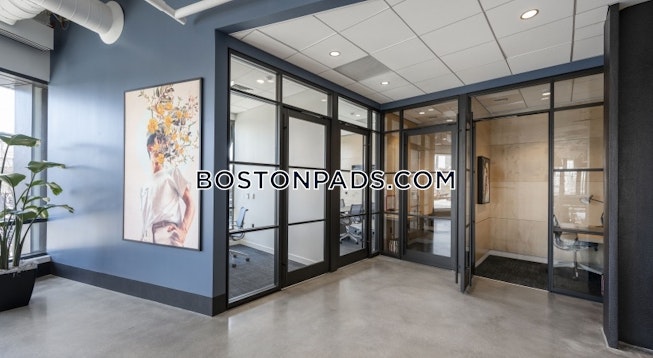 Boston - $3,770+ /mo