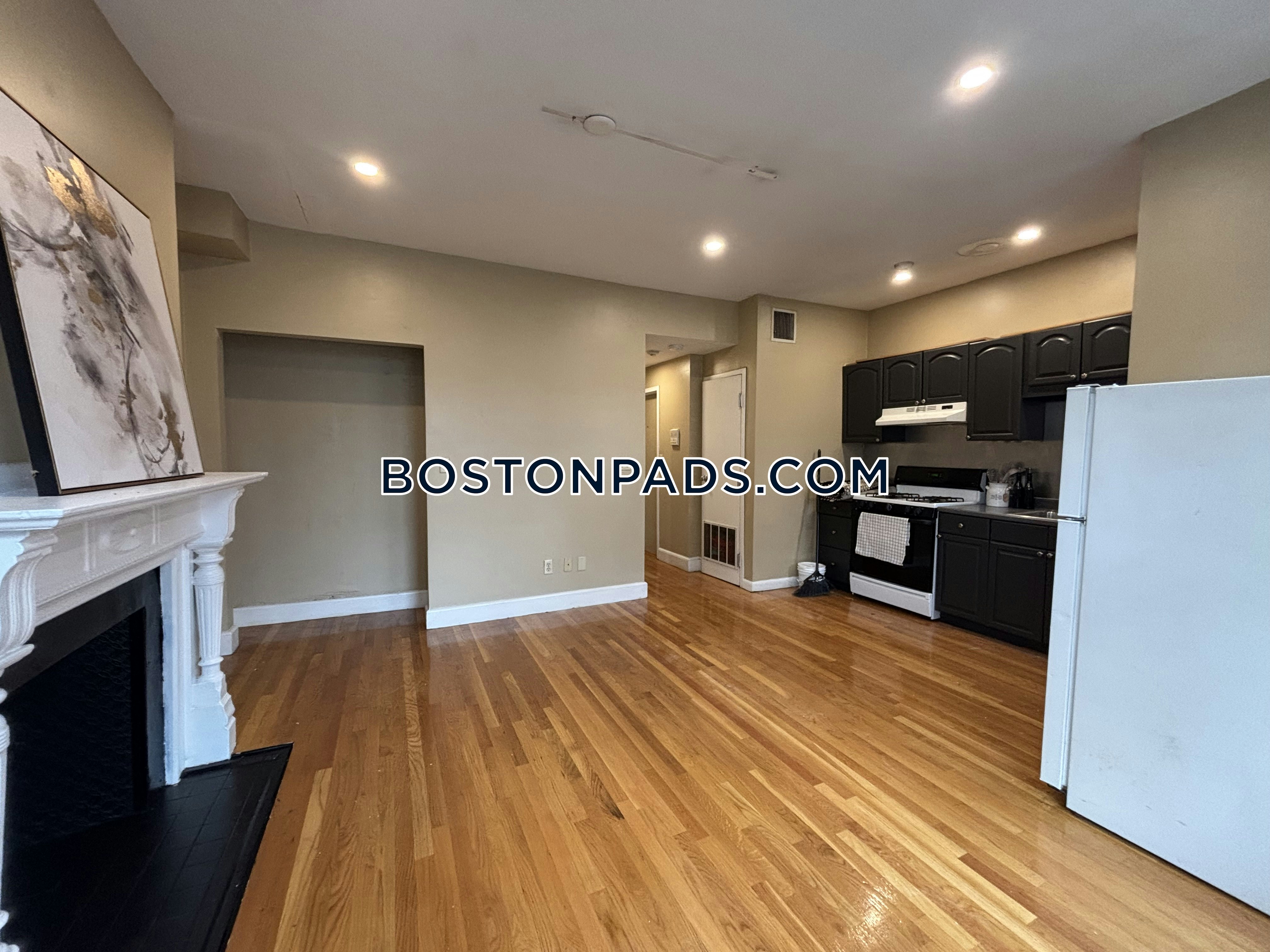 Boston - $2,475