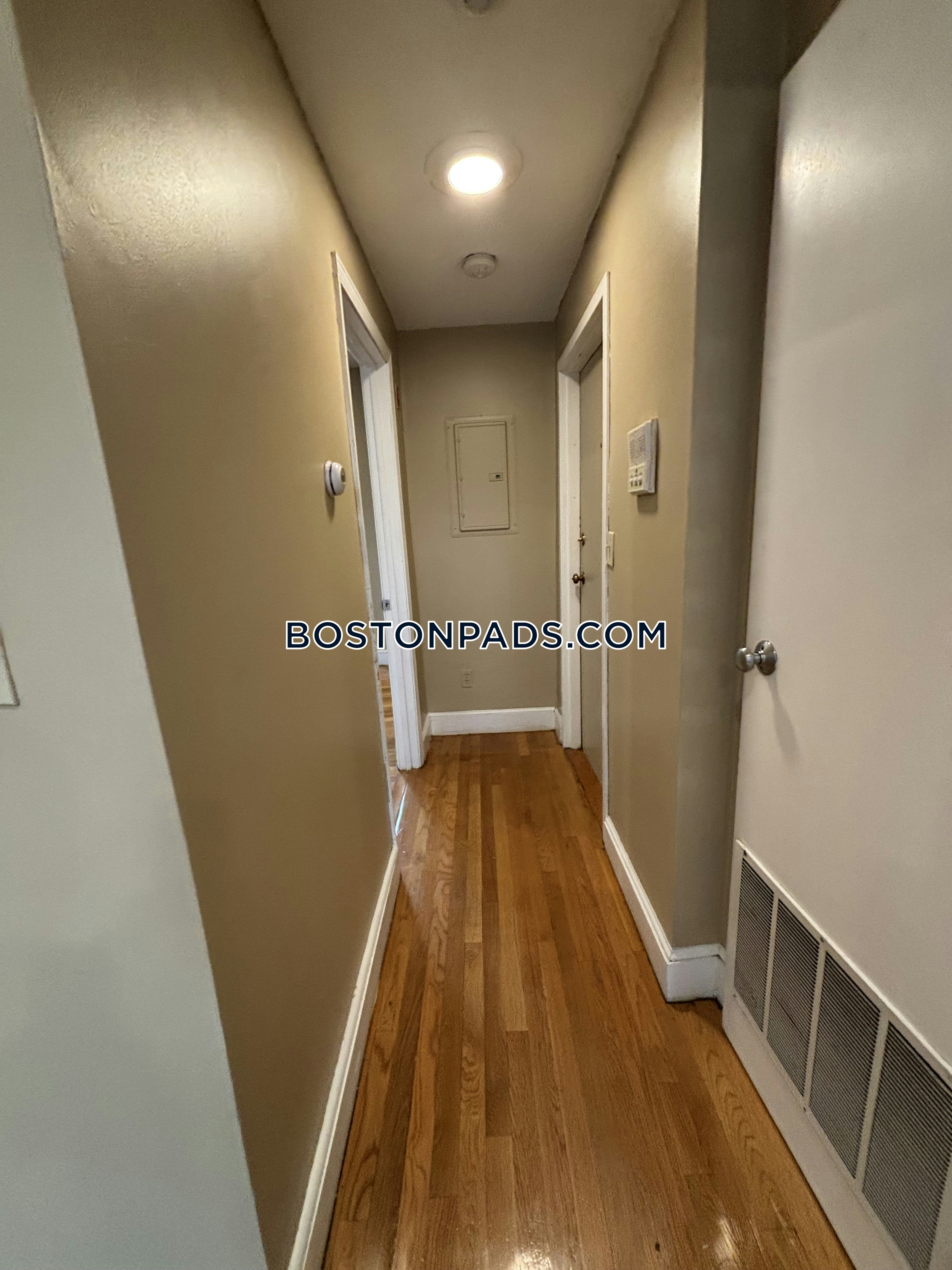 Boston - $2,475