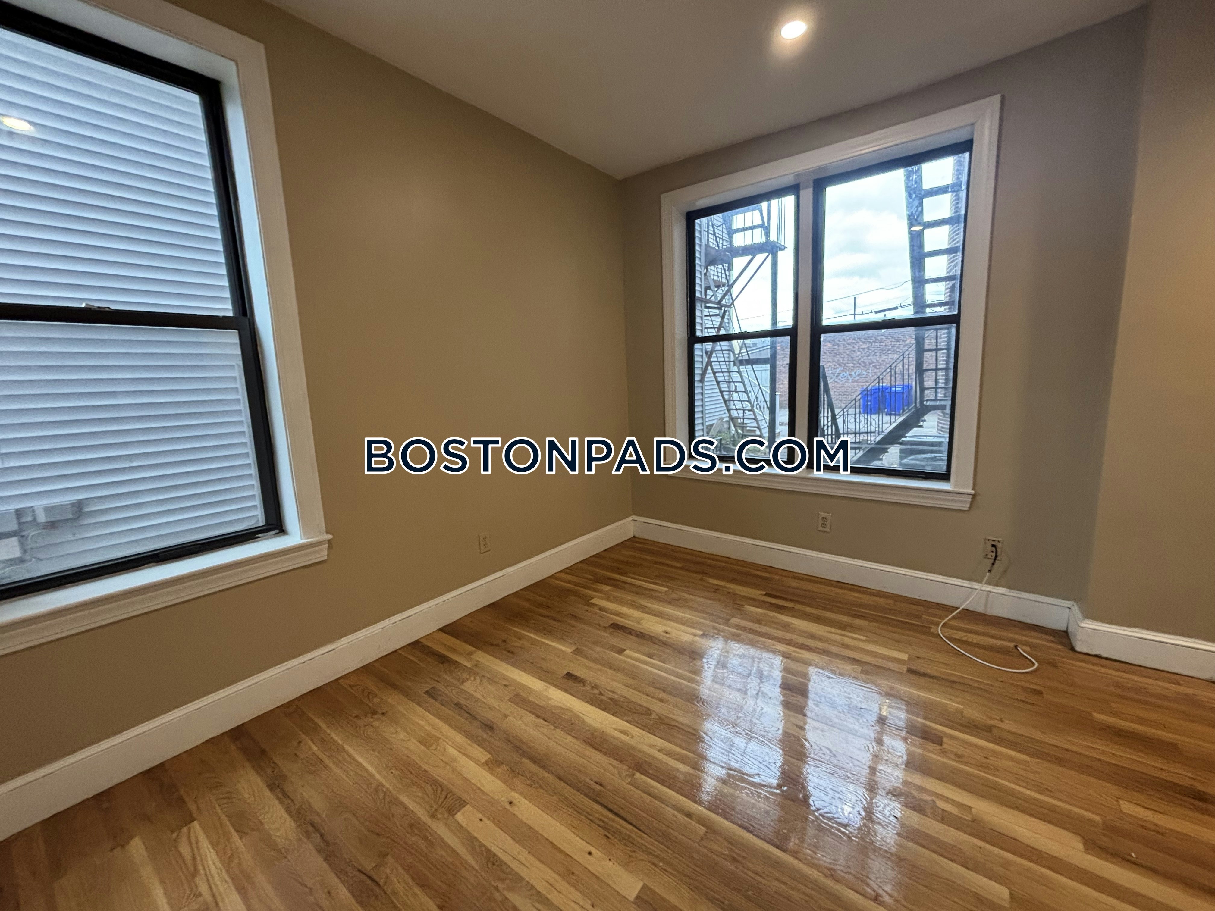 Boston - $2,475