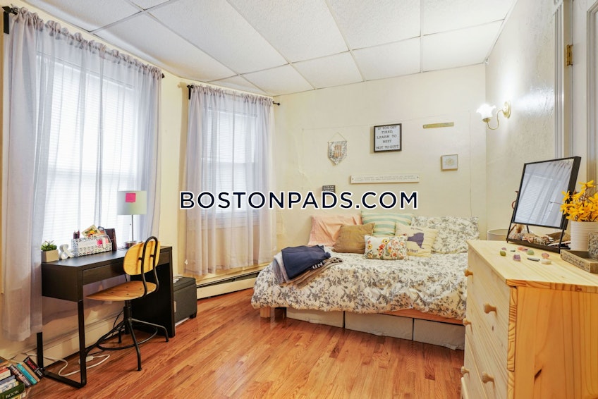 Roxbury Crossing - $4,950 /month