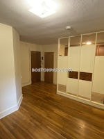 Boston - $2,600 /month