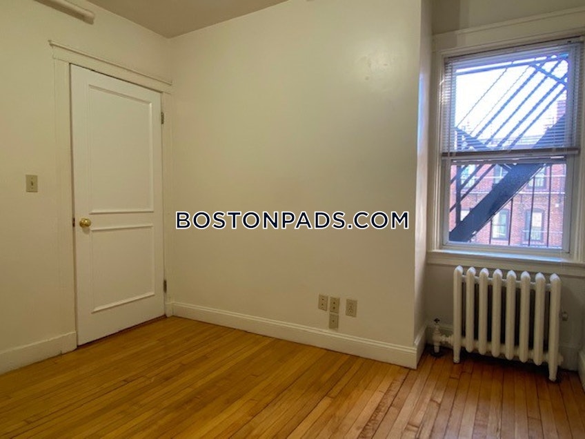 Boston - $2,950 /month