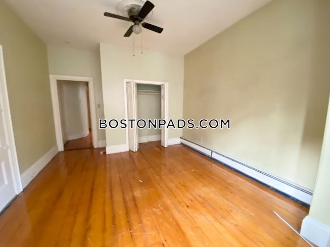 Roxbury Crossing - $2,750 /mo