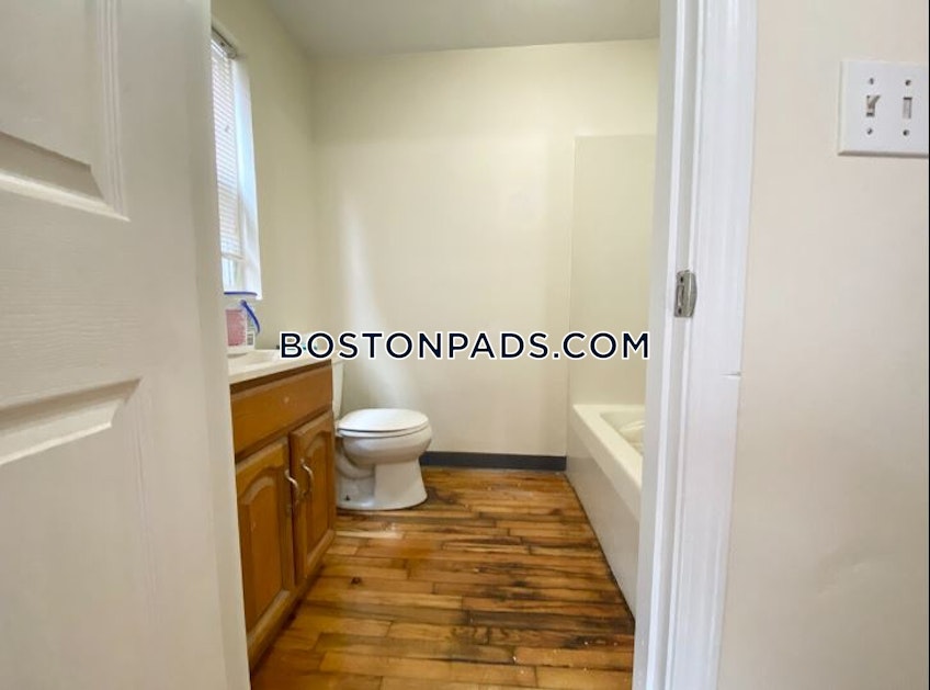 Boston - $3,800 /month