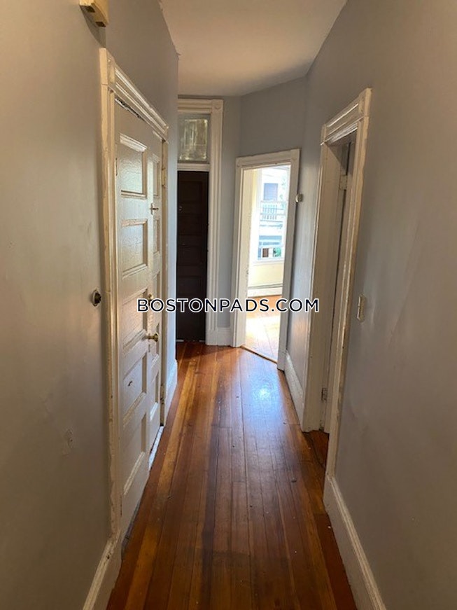 Roxbury Crossing - $6,500 /mo