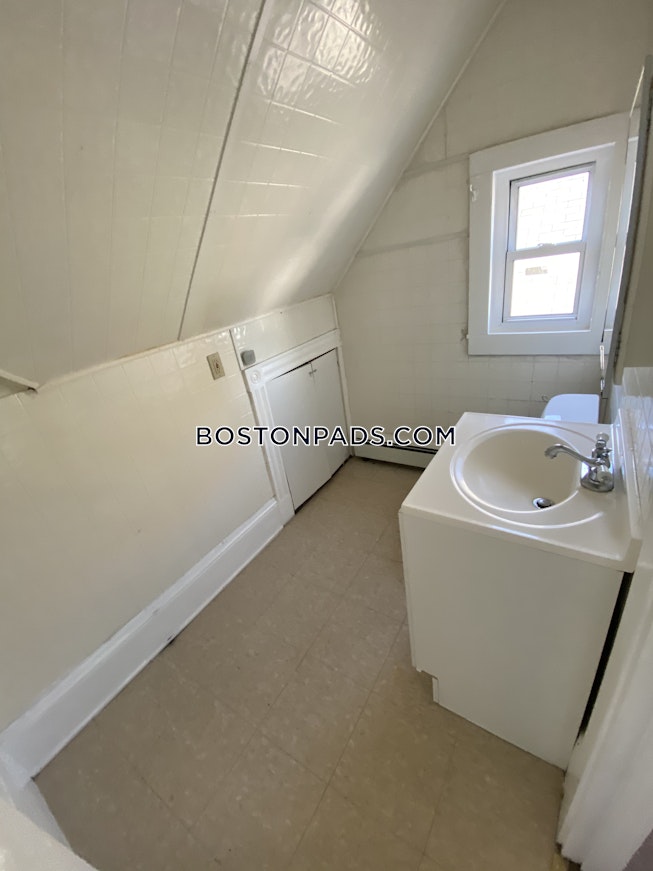 Somerville - $3,800 /mo