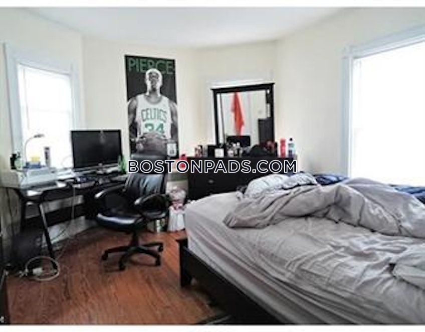 Boston - $11,500 /month