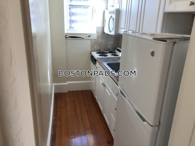 Brookline - $2,100 /mo