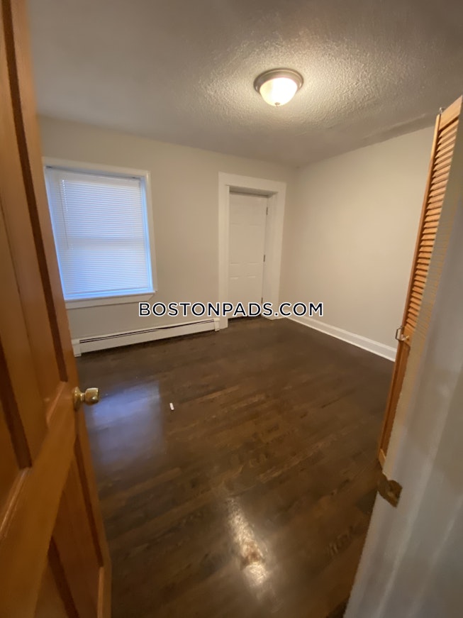 Boston - $1,800 /mo