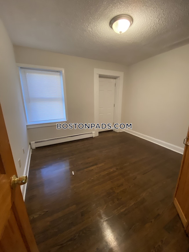 Boston - $1,800 /mo