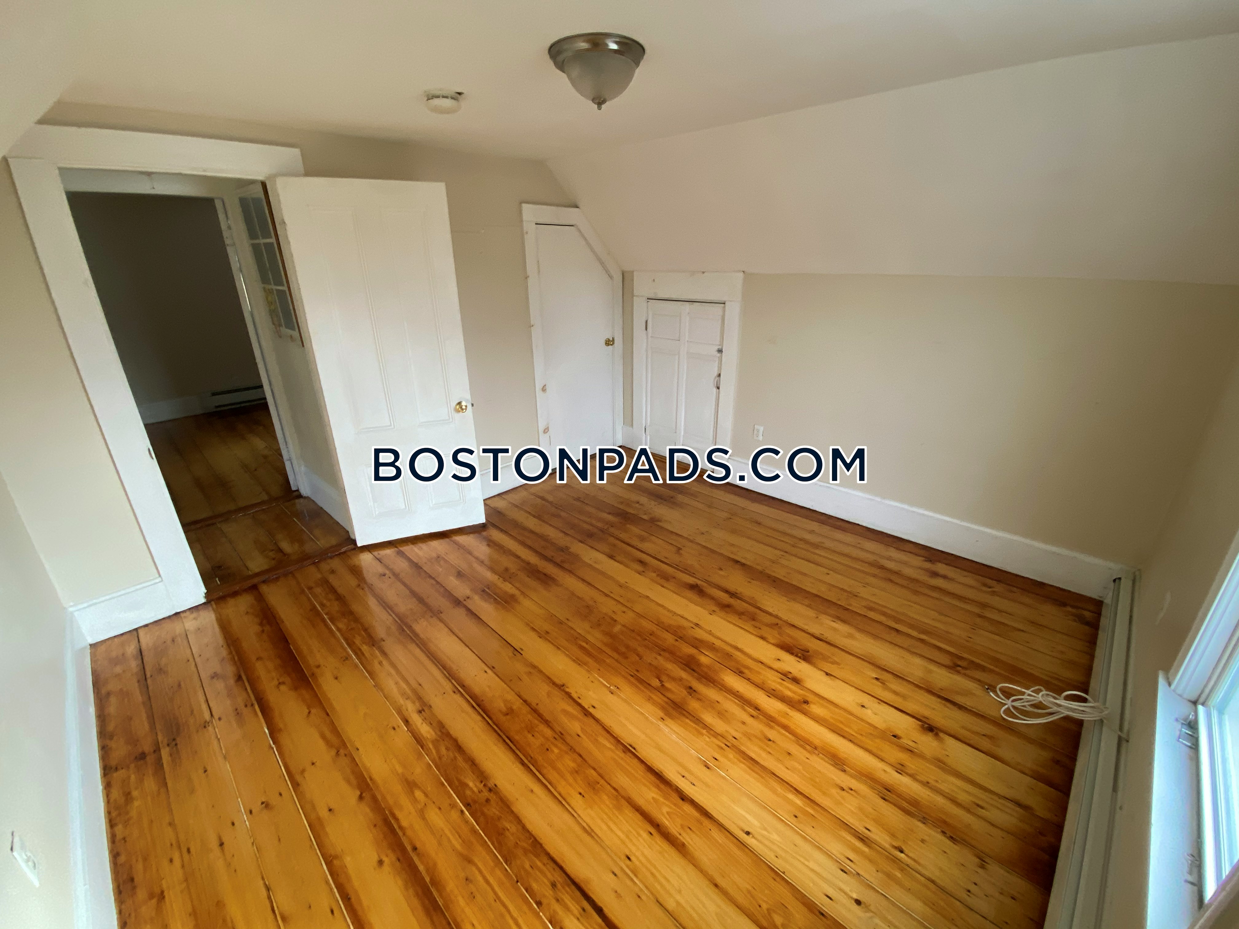 Somerville - $2,600