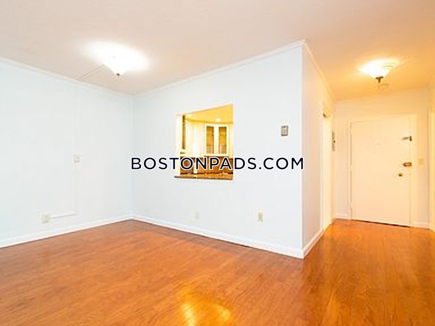 Brookline - $2,200 /month