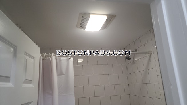 Boston - $2,300 /mo