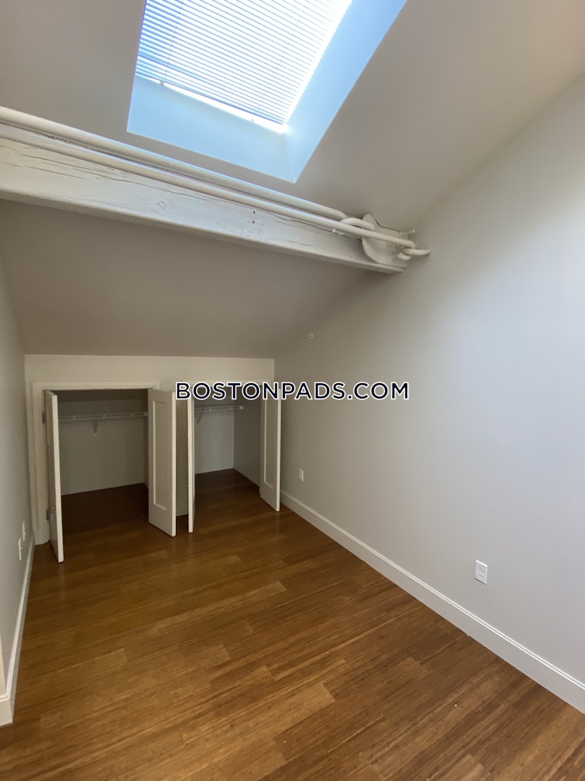 Boston - $3,250 /month