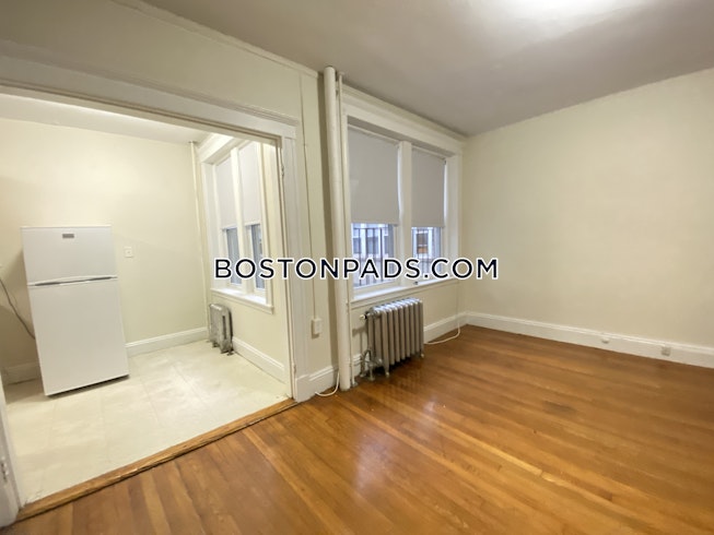 Boston - $2,695 /mo