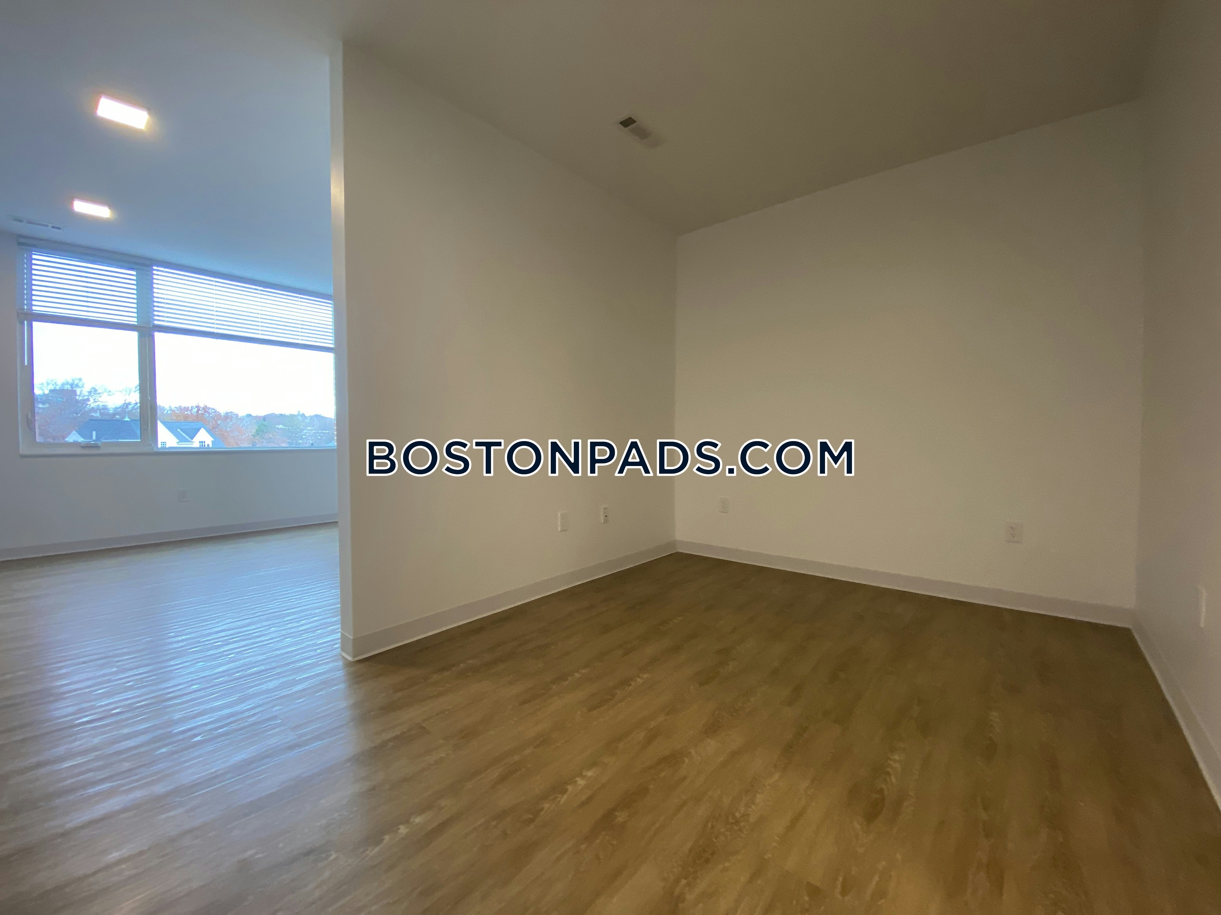 Boston - $2,989