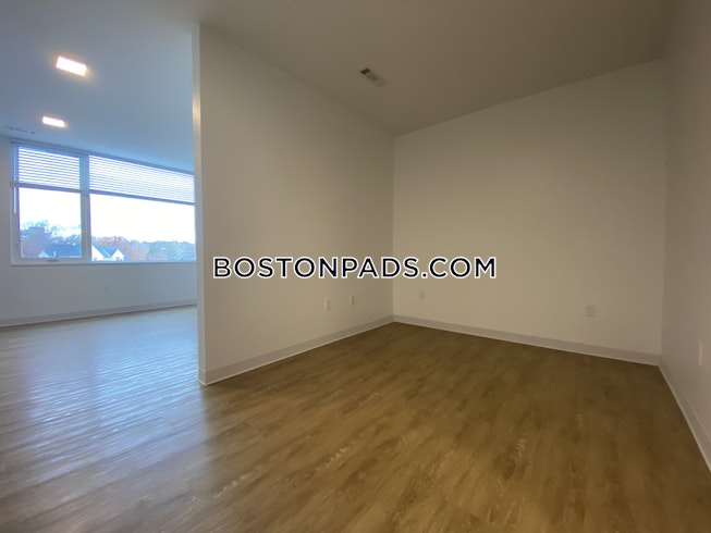 Boston - $2,590 /mo