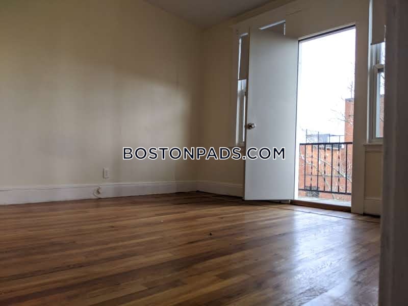 Boston - $1,925